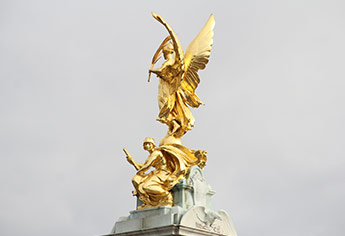 palace statue